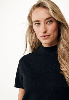 Mexx Short sleeve pullover with turtle neck Black