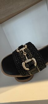 Slipper zwart