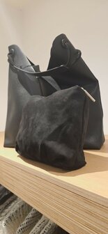 GM Nina tas zwart